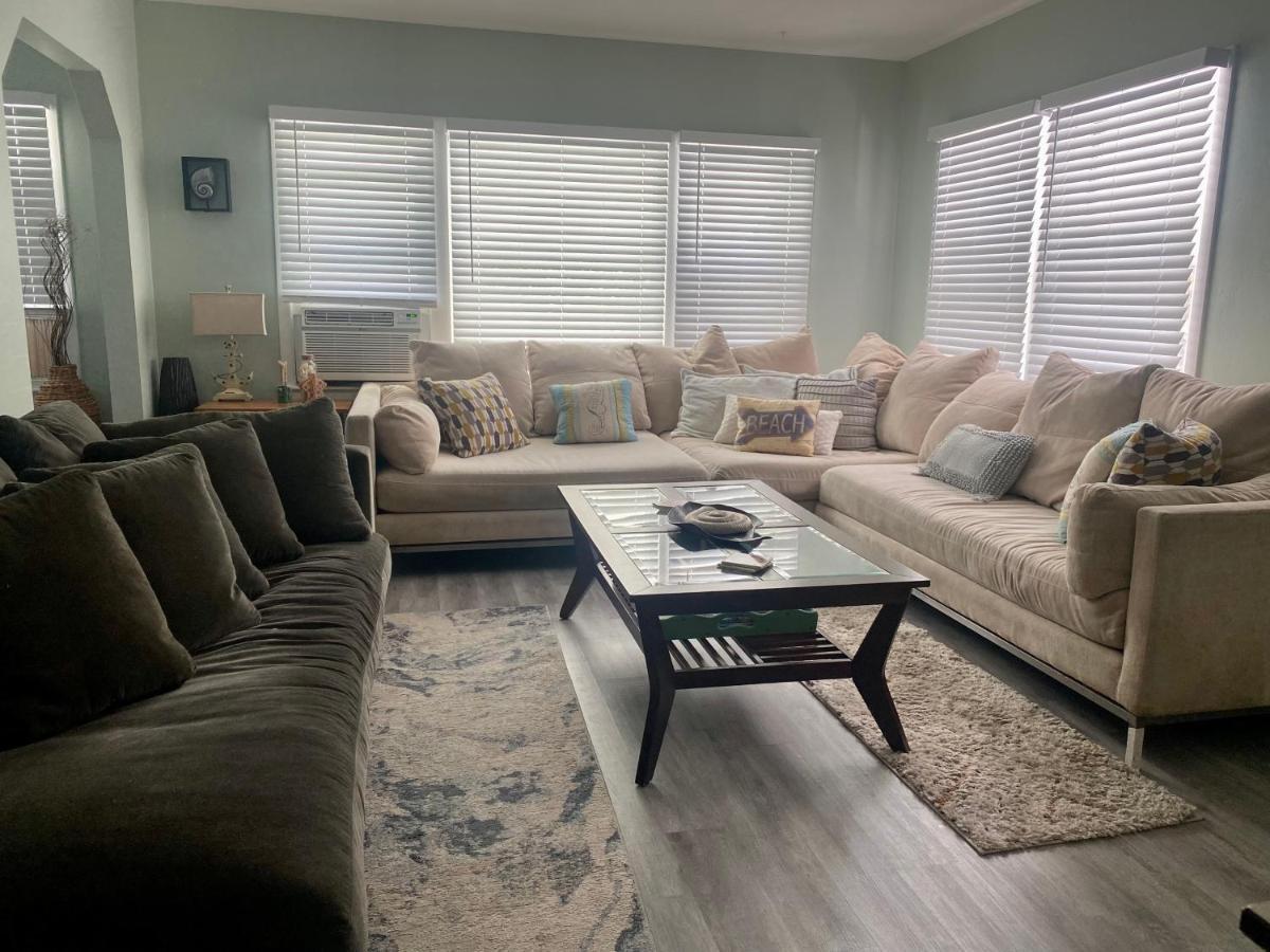 5 Min To Beach Large Living Room Fenced Backyard Bbq Firepit Driveway Boat Parking Lake Worth Beach Exterior foto